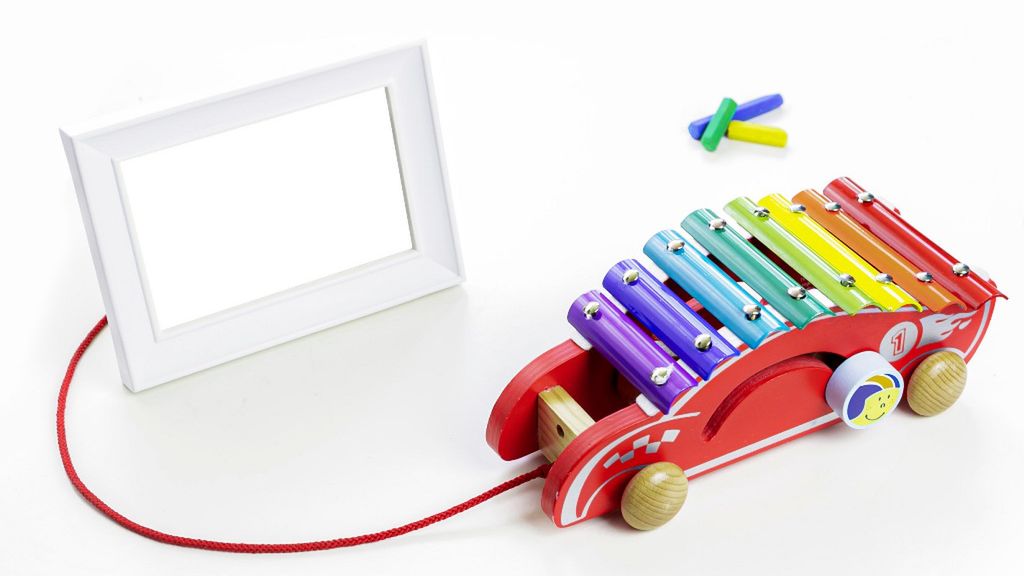 Cymbałki to dobry instrument dla najmłodszych dzieci