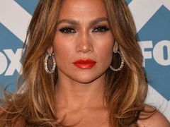 Jennifer Lopez w seksownej stylizacji