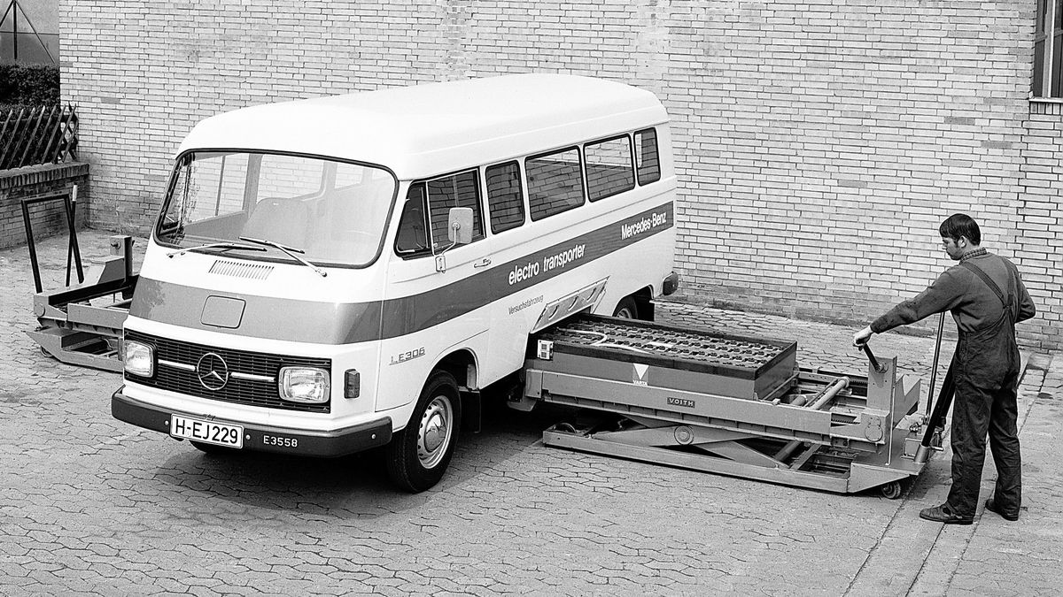 Ogniwa były ciężkie, ale ich czas wymiany nie był dłuższy niż zwykłe tankowanie