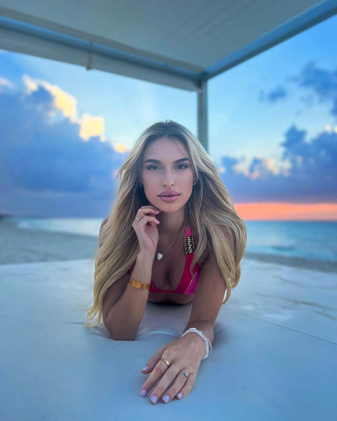 Wiktoria z "Hotelu Paradise