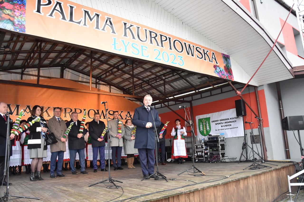 Były minister rolnictwa podczas Niedzieli Palmowej w gminie Łyse. 