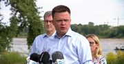 S. Hołownia nad Odrą: Gdzie jest premier? Ich nie interesuje koryto Odry, tylko własne koryto