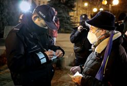 Łamanie nowych obostrzeń zabolało. Policja ujawniła liczbę wlepionych mandatów