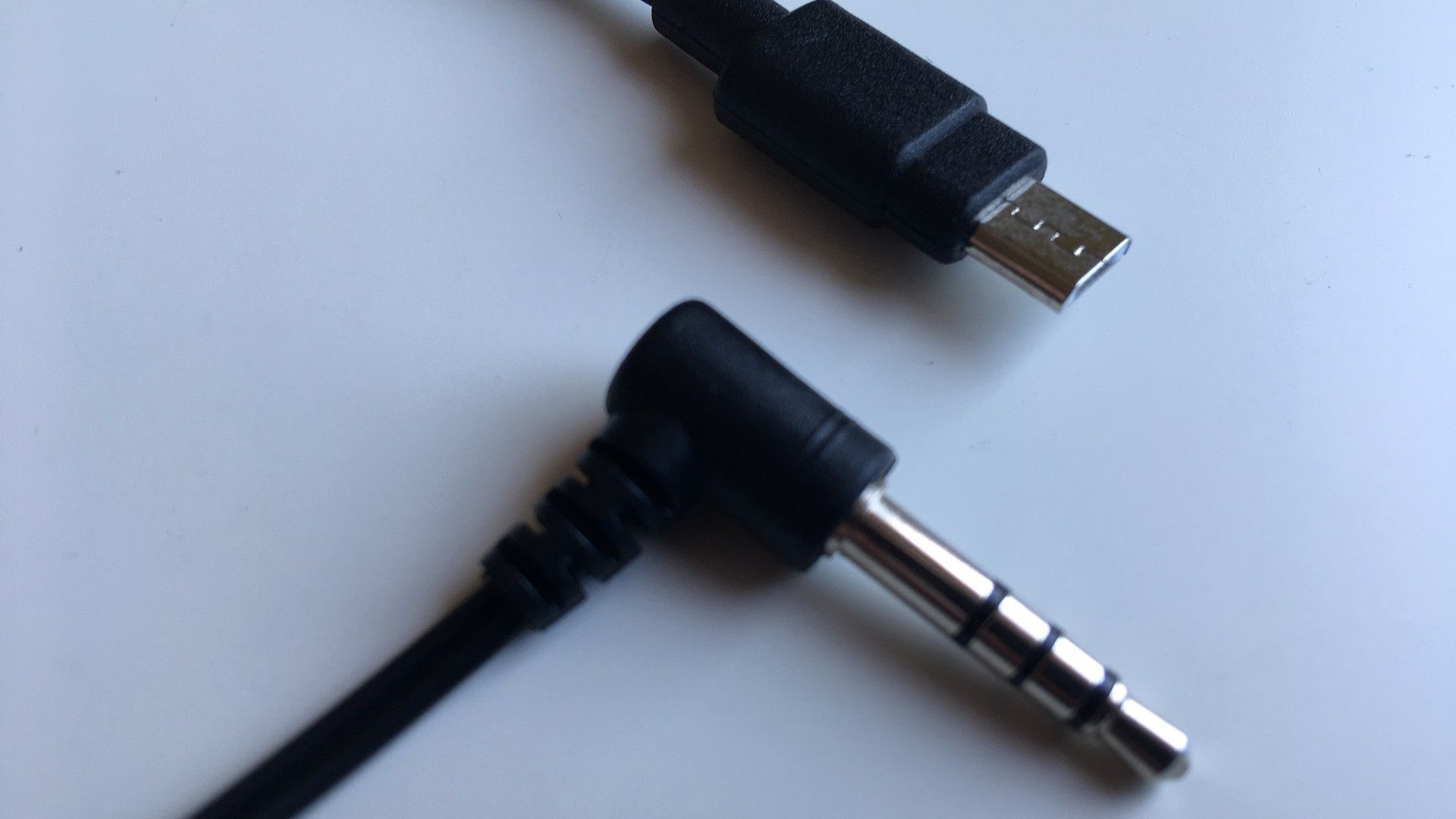 7 zdziwień, czyli czym zaskoczył mnie myPhone Hammer Axe M LTE z Biedronki? 4