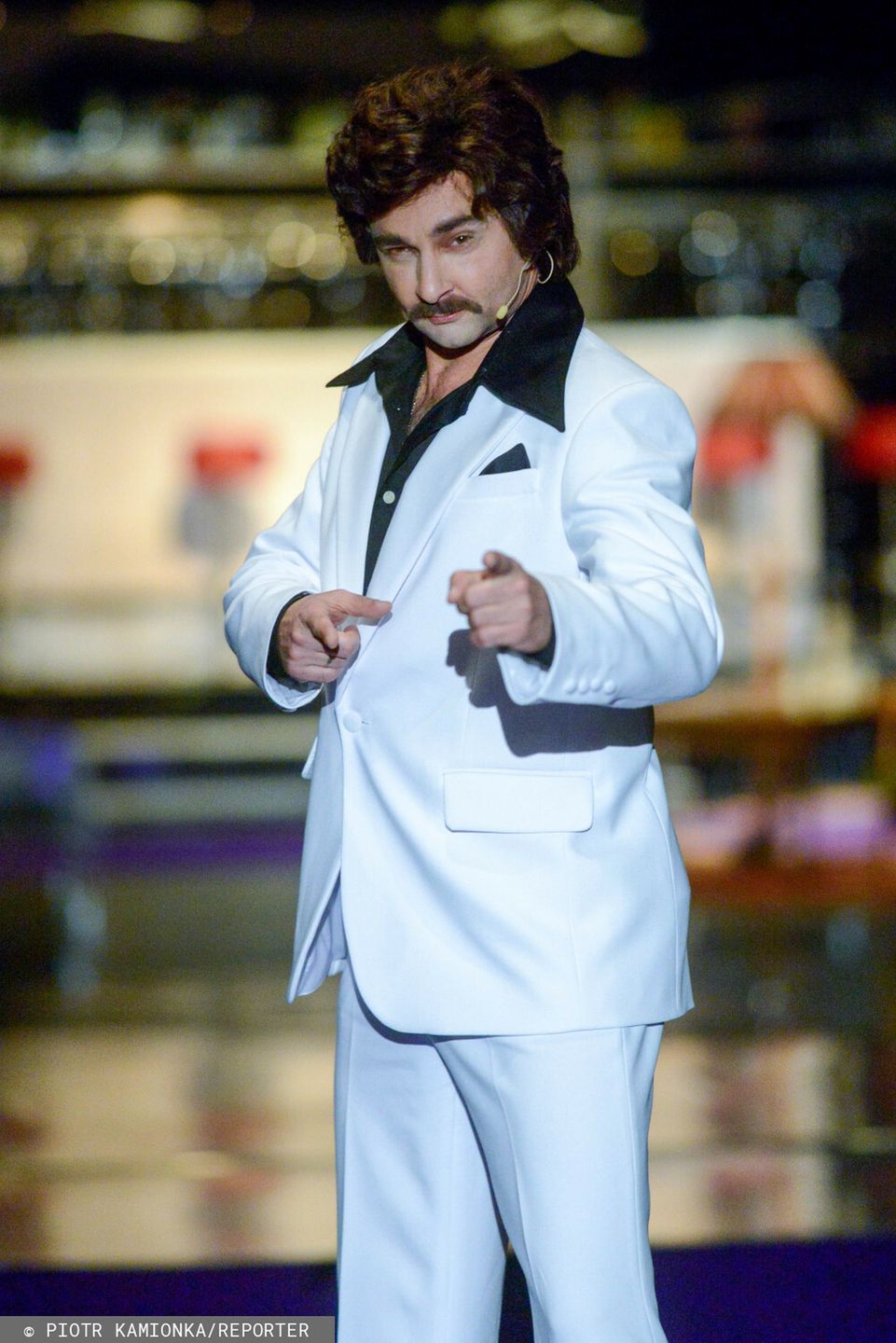 Krzysztof Krawczyk - stylizacja Mariusza Ostrowskiego w spektaklu "Chciałem być"