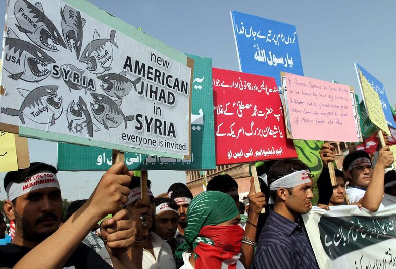 Protesty w Pakistanie przeciwko filmowi o Mahomiecie. Tysiące na ulicach