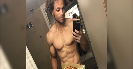 Schudł jedząc pizzę i fast foody
