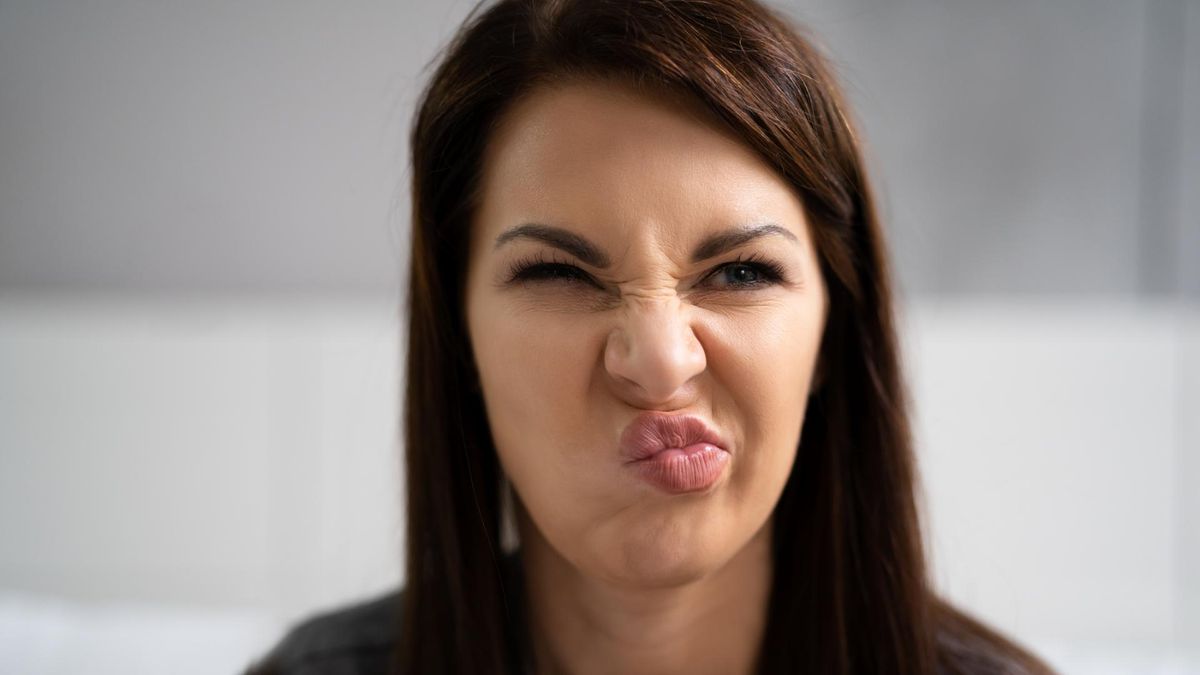 Charakterystyczny zapach z ust świdczy o chorobie. To objaw cukrzycy, schizofrenii, a nawet raka