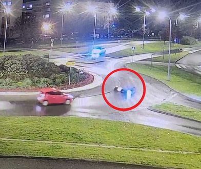 Poślizgnął się i wpadł pod koła. Dramatyczny wypadek rowerzysty w Zielonej Górze