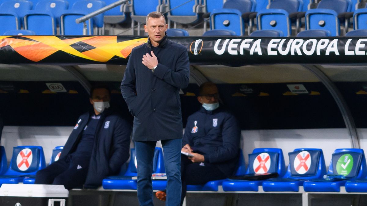 PAP / Jakub Kaczmarczyk / Na zdjęciu: trener Lecha Dariusz Żuraw