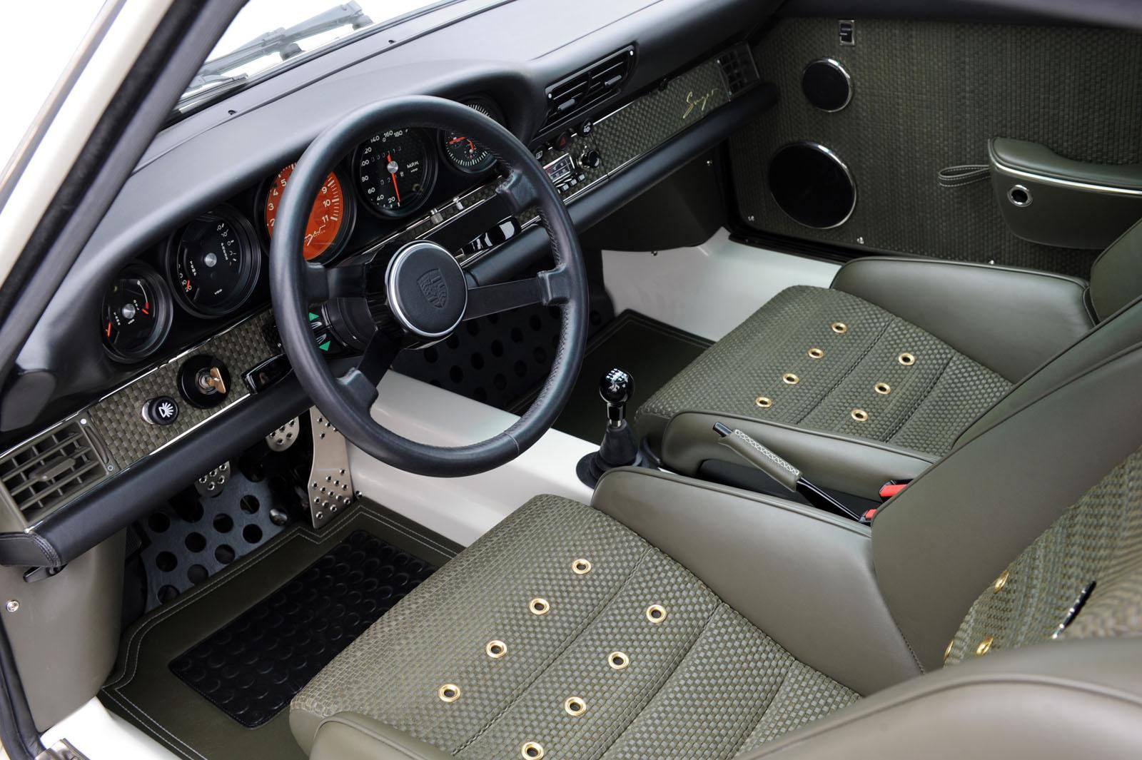 Singer Aria Cosworth Porsche 911