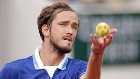 Faworyci z mieszanym szczęściem. Dobry początek Miedwiediewa