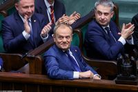 Premier Donald Tusk i wicepremier Krzysztof Gawkowski