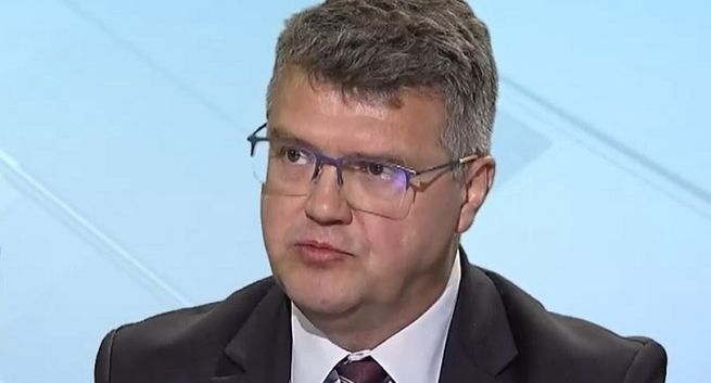 Były wiceminister po przegranej w sądzie nie przeprosił Fundacji Otwarty Dialog. Komornik zajął mu 28 tys. zł