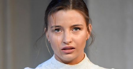 Rozsierdzona Julia Wieniawa grzmi: "Przecież ja jestem DZI*KĄ! Tak piszą, bo byłam w trzech związkach!"