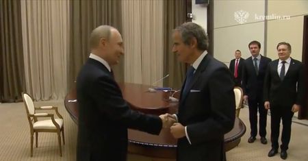 Grossi spotkał się z Putinem. "Napięta rozmowa"
