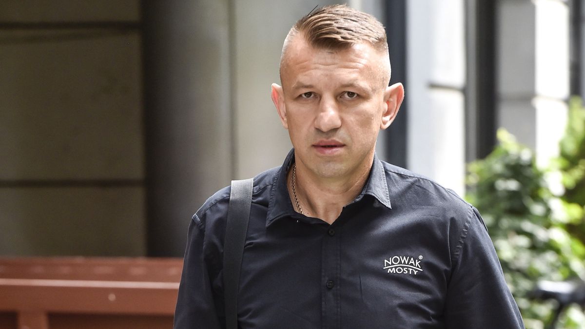 scena z: Tomasz Adamek, SK:, , fot. AKPAczerwiec 2023, ddtvn, TVN, paparazzi, Tomasz Adamek