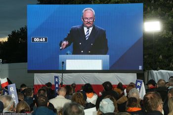 Jakubiak skarcił prowadzących. "Proszę mi nie zwracać uwagi"