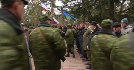 Wojskowa ceremonia utworzenia sił obrony Krymu