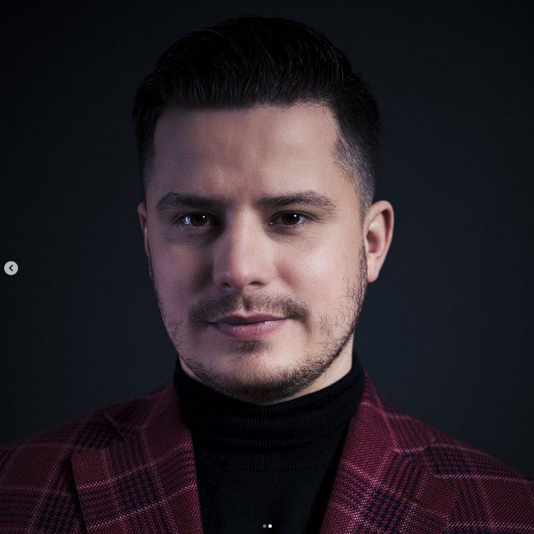 Rafał Collins pokazał efekty przeszczepu włosów na brodzie