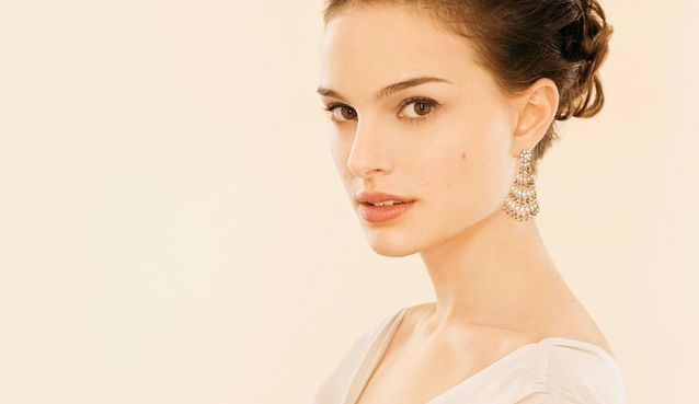 "Scruples": Natalie Portman otwiera dom mody