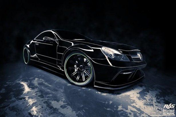 Czarny jak noc - Mercedes-Benz SL (R230) z pakietem Renown Auto Style