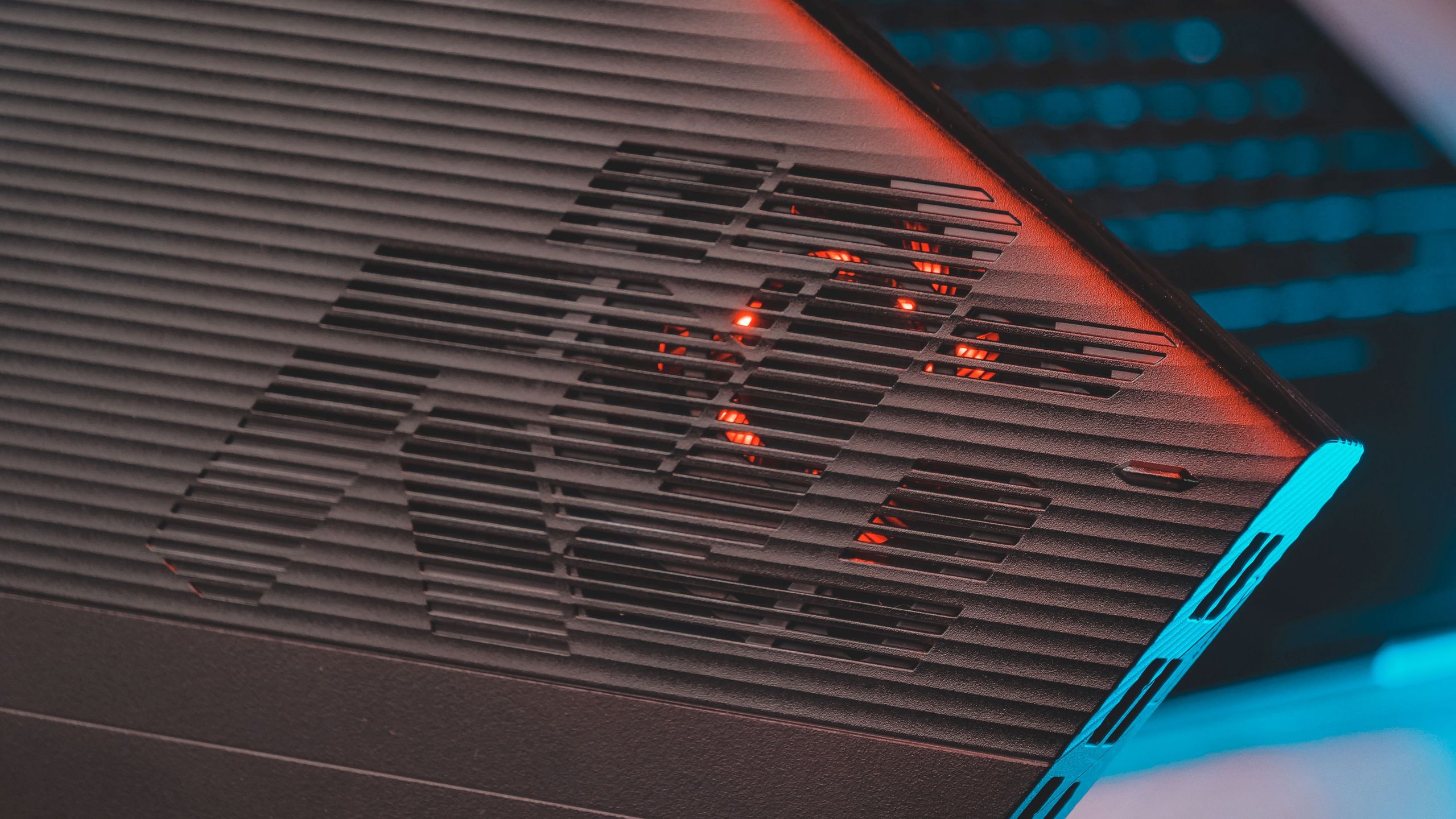 ASUSa ROG Flow x13 można doposażyć w zewnętrzną kartę graficzną z NVIDIA RTX 3080