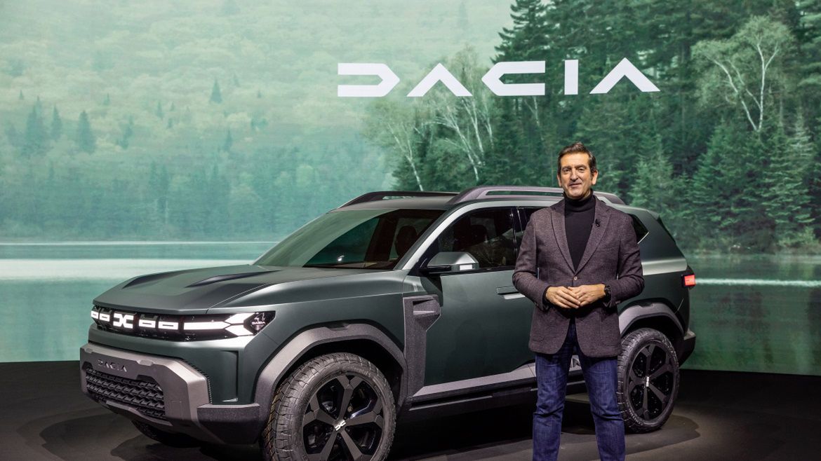 Alejandro Mesonero-Romanos i koncepcyjna Dacia Bigster.