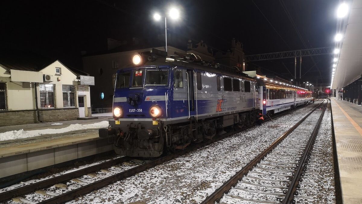 Lokomotywa PKP Intercity na stacji Lublin Główny
