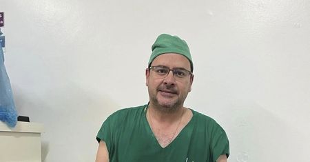 Miała go w żołądku. Lekarze przecierali oczy. Ważył 46 kg