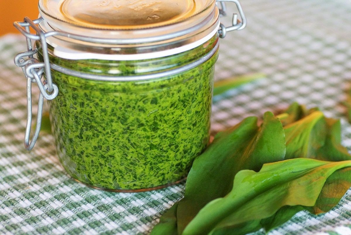 Przygotowanie domowego pesto zajmuje bardzo mało czasu