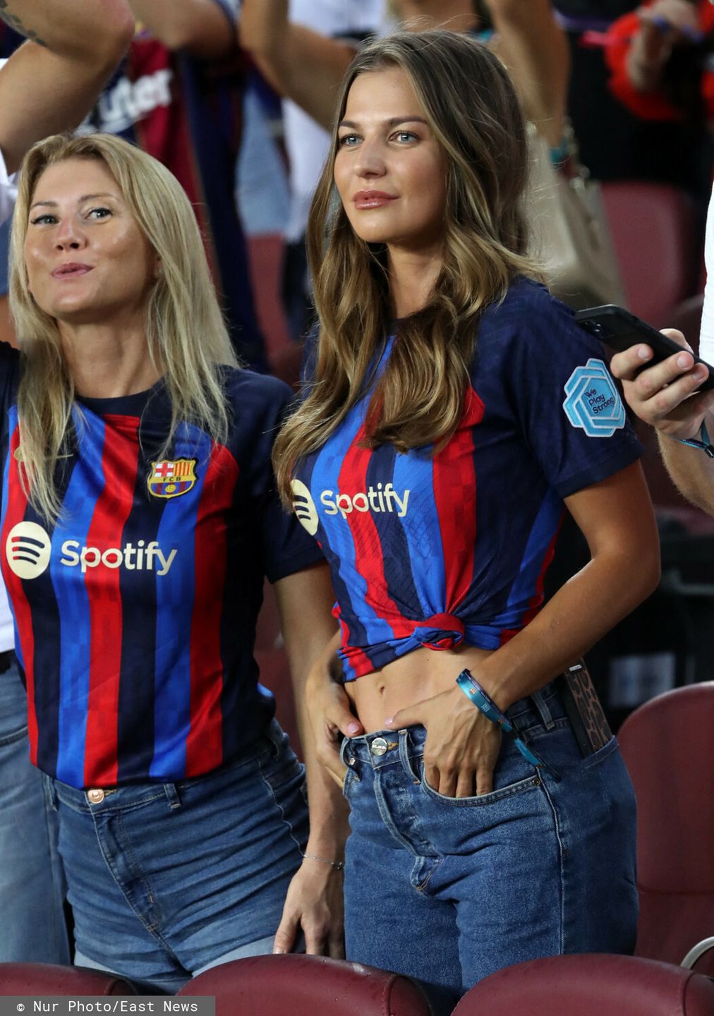 Anna Lewandowska na trybunach Camp Nou