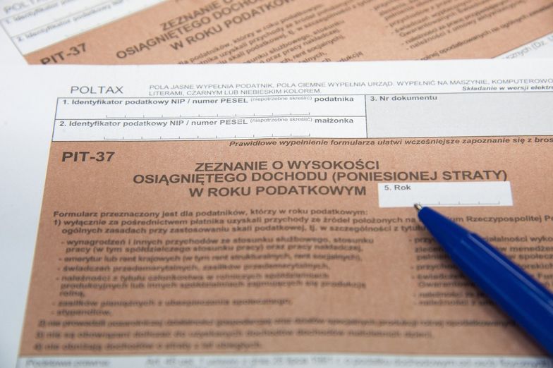 "Jedna danina może być ukrytą podwyżką podatków dla najbogatszych". Ekspert o pomyśle PiS