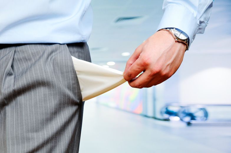 Rośnie zadłużenie Polaków. Wszystko przez podatek bankowy