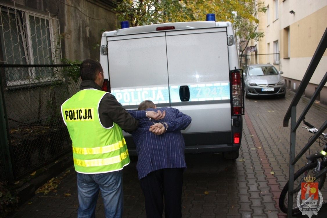 Nie chciała wyjść, więc ją udusił!