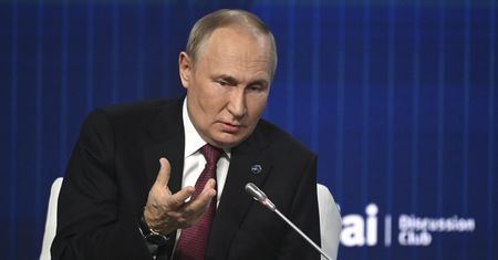 Plany Putina pokrzyżowała pogoda. Ceny gazu ziemnego spadają czwarty tydzień z rzędu
