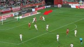 Jedno podanie i Karawajew znalazł lukę. Zobacz wyrównującą bramkę Rosjan [wideo]