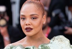 Hit czy kit? Tessa Thompson pojawiła się na czerwonym dywanie w nietypowym obuwiu