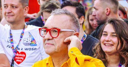 Tego dnia Owsiak nigdy nie zapomni. Pieniądze zbierali do słoików
