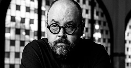 Carlos Ruiz Zafón nie żyje. Pisarz miał 55 lat