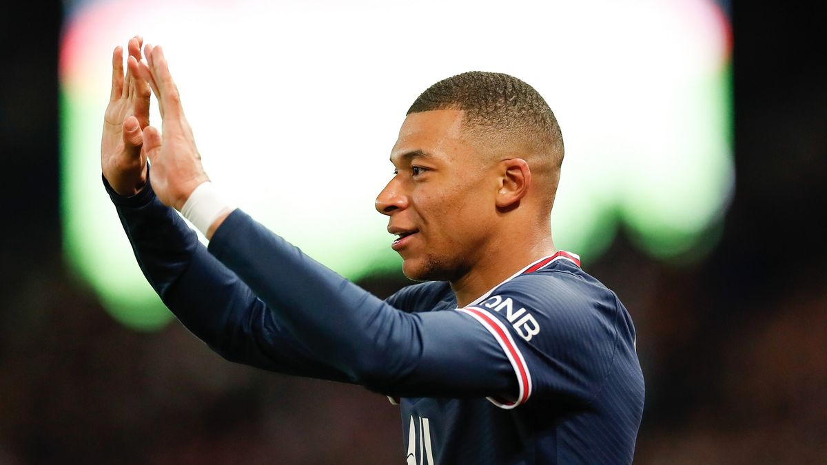 PAP/EPA / Mohammed Badra / Na zdjęciu: Kylian Mbappe