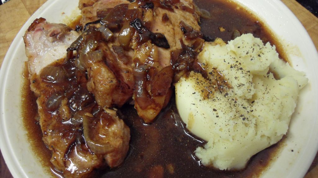 Duszony schab wieprzowy bez kości (samo mięso)