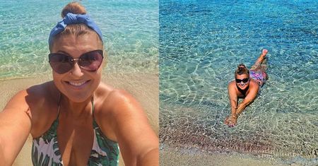 Katarzyna Skrzynecka wciąż żyje greckimi wakacjami i pluska się w BIKINI! Diwa? (FOTO)
