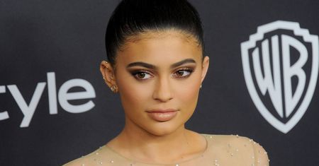 Kylie Jenner pozuje w bikini. Gwiazda zachwyca zgrabną figurą