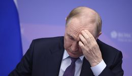 Rosja zarabia na ropie. Jednak za mało. Pozostaje w stanie "głębokiego zamrożenia"