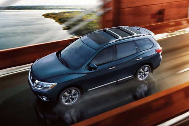 Nowy Nissan Pathfinder jako luksusowa bulwarówka? [NAIAS 2012]