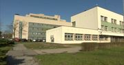 Lekarz z Rybnika zaszczepił poza kolejnością rodziny pracowników szpitala. Tłumaczył, że chciał “ocalić’ dawki przed utylizacją