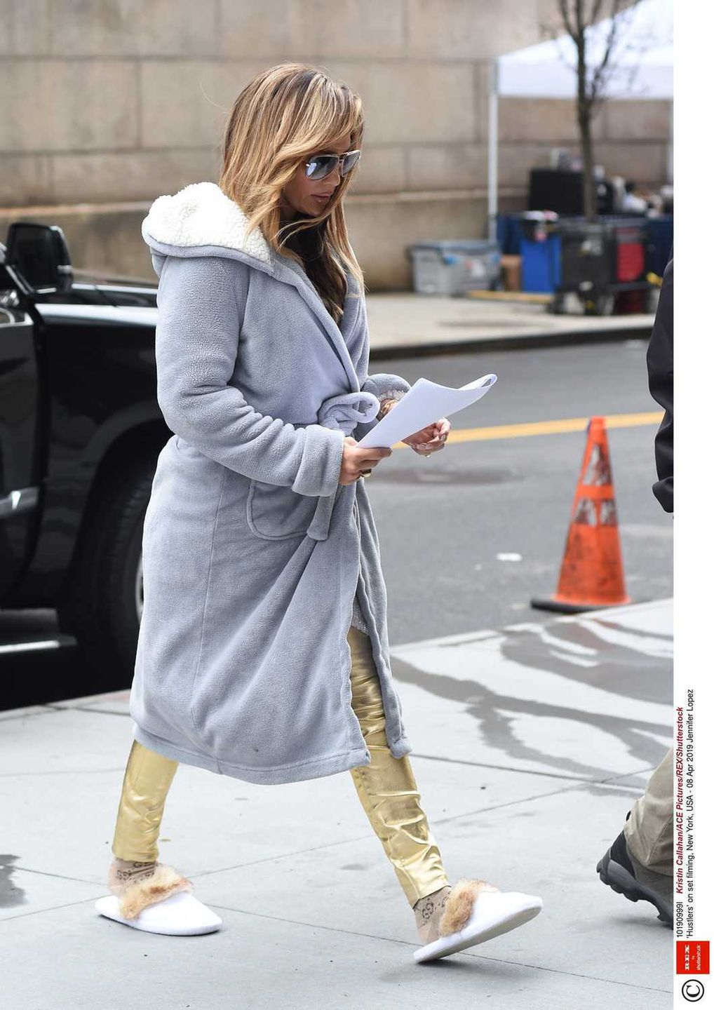 Jennifer Lopez nosi luksusowe kapcie