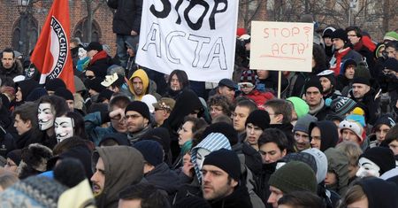 Debata o ACTA ważna. Ale Komisja i tak chce przyjąć