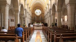 Nie podają ręki na znak pokoju